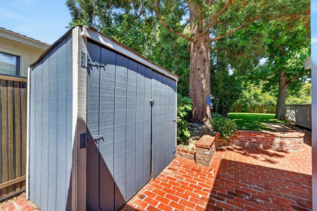 940 Coronado Blvd, Sacramento, CA 95864