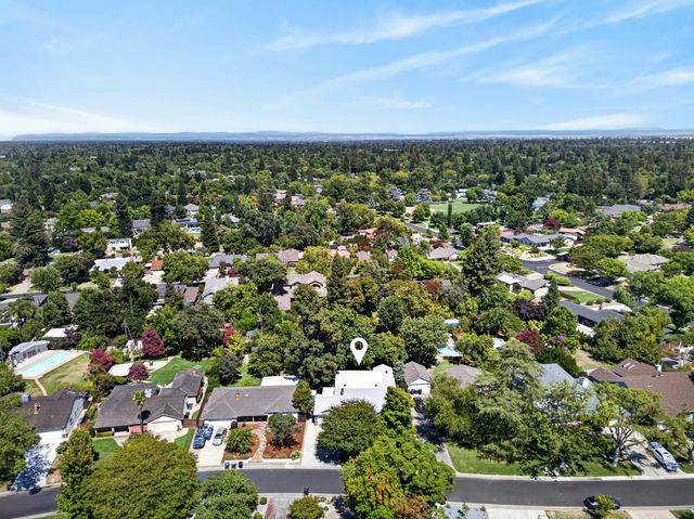 940 Coronado Blvd, Sacramento, CA 95864
