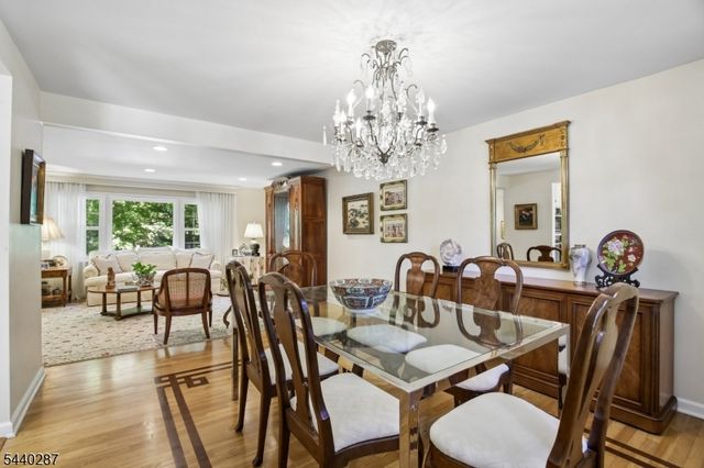 24 Cherry Hill Rd, Livingston Twp., NJ 07039