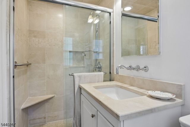 24 Cherry Hill Rd, Livingston Twp., NJ 07039