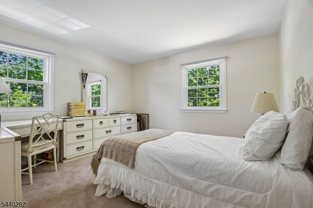 24 Cherry Hill Rd, Livingston Twp., NJ 07039