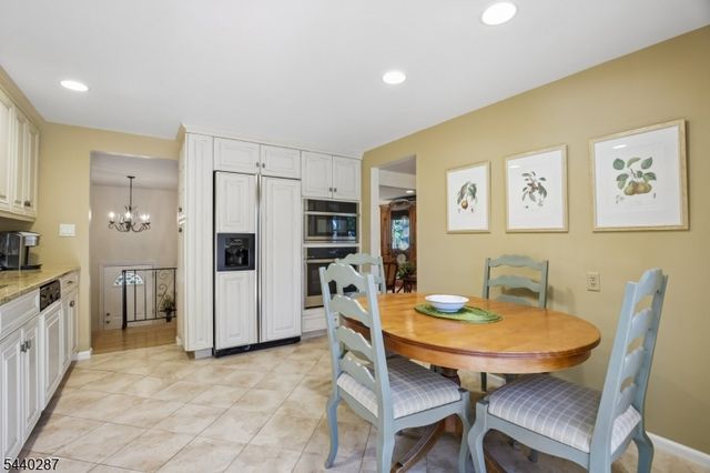24 Cherry Hill Rd, Livingston Twp., NJ 07039