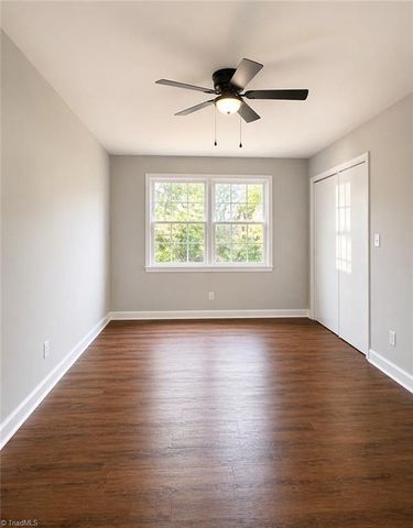 2890 Carriage Drive B, Winston-salem, NC 27106
