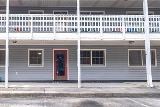 2890 Carriage Drive B, Winston-salem, NC 27106