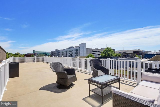 1748 S CHARLES ST, Baltimore, MD 21230