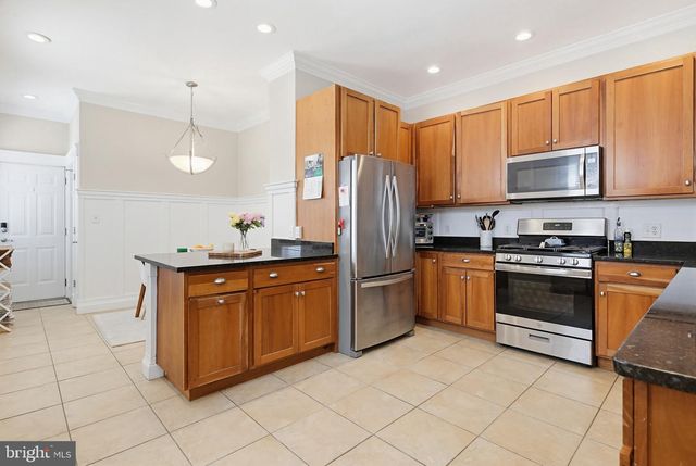1748 S CHARLES ST, Baltimore, MD 21230