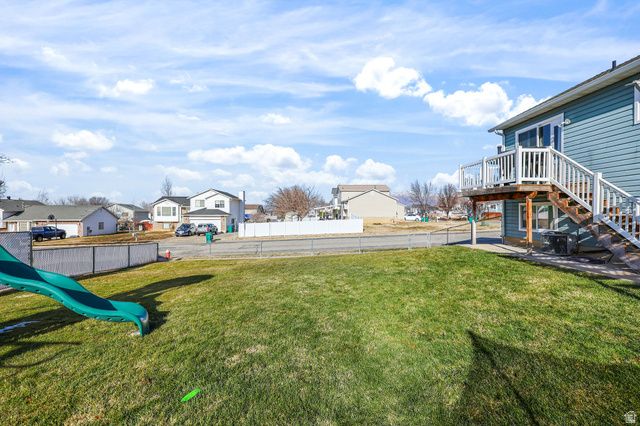 4297 S WESTLAKE DR, Roy, UT 84067