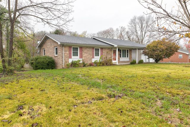 67 1st Street, Clay City, KY 40312