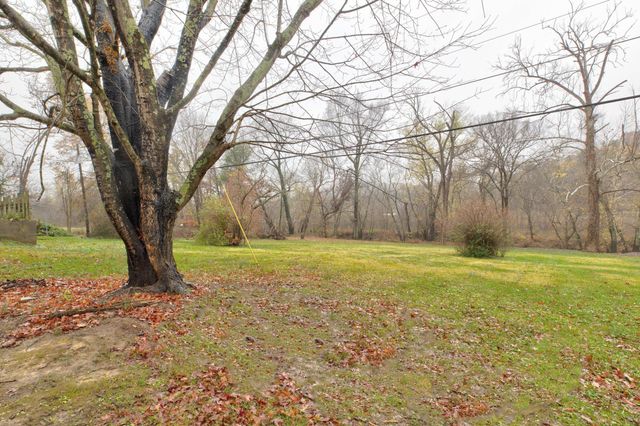 67 1st Street, Clay City, KY 40312