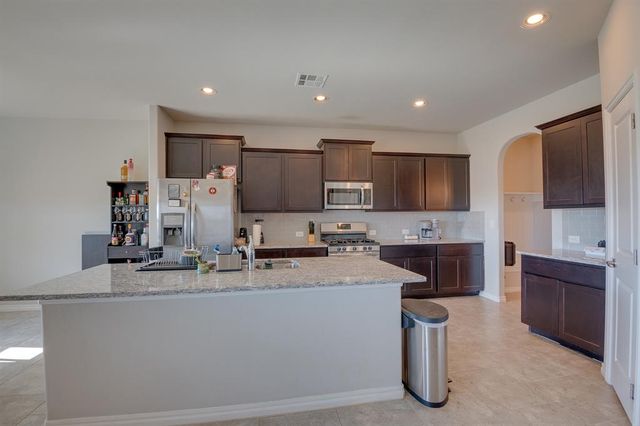 11236 SW 36th Street, Yukon, OK 73099