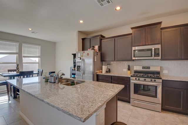 11236 SW 36th Street, Yukon, OK 73099