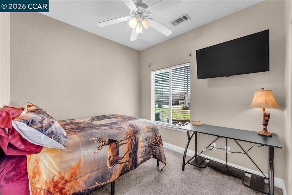 Image 21 of property listing at 19388 Bonanza King Dr, Cottonwood, CA 96022