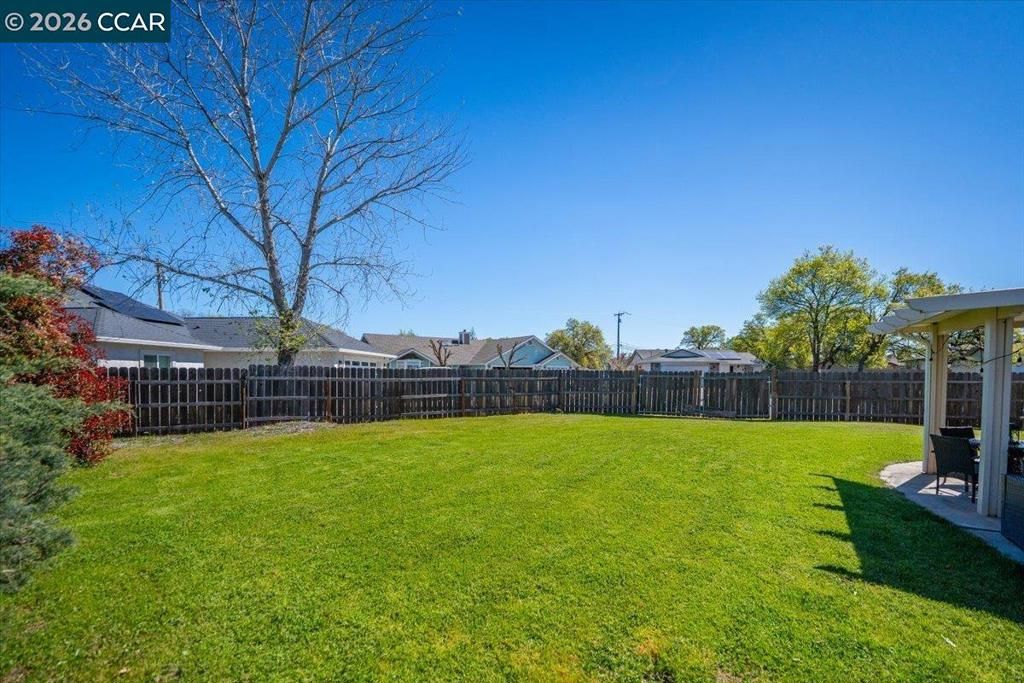 Image 27 of property listing at 19388 Bonanza King Dr, Cottonwood, CA 96022