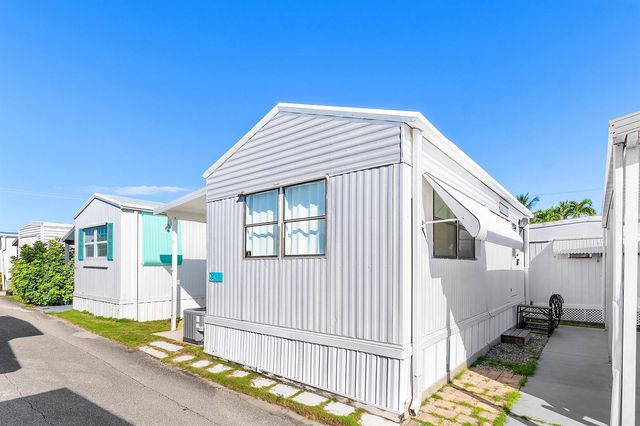 24 Juniper Drive K, Briny Breezes, FL 33435