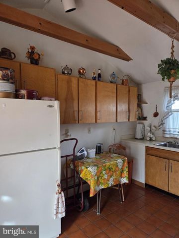 1111 BEDFORD AVE, Cherry Hill, NJ 08002