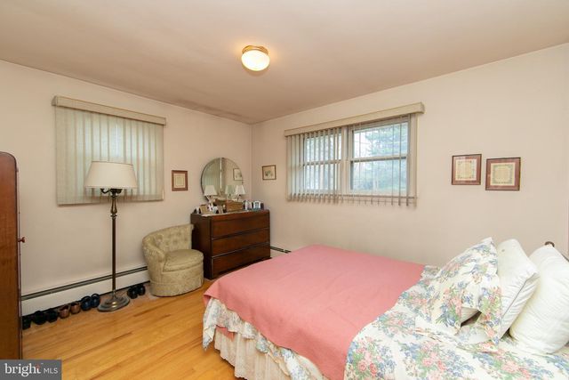 1111 BEDFORD AVE, Cherry Hill, NJ 08002