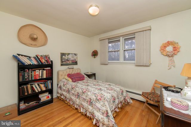 1111 BEDFORD AVE, Cherry Hill, NJ 08002