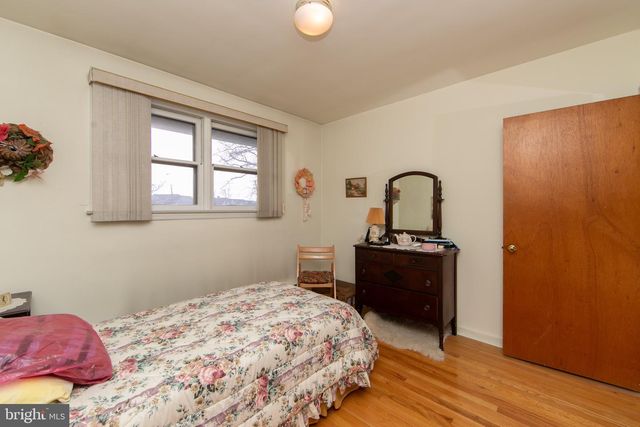 1111 BEDFORD AVE, Cherry Hill, NJ 08002