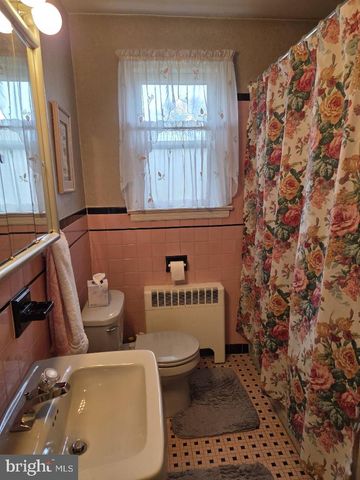 1111 BEDFORD AVE, Cherry Hill, NJ 08002