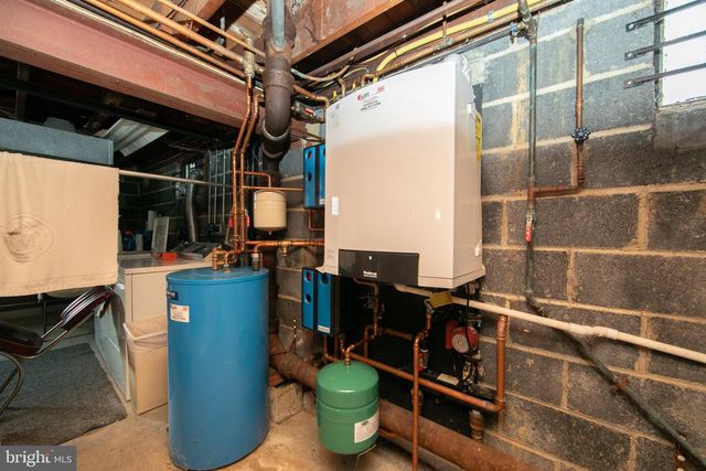 1111 BEDFORD AVE, Cherry Hill, NJ 08002