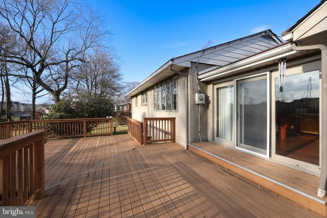 1111 BEDFORD AVE, Cherry Hill, NJ 08002