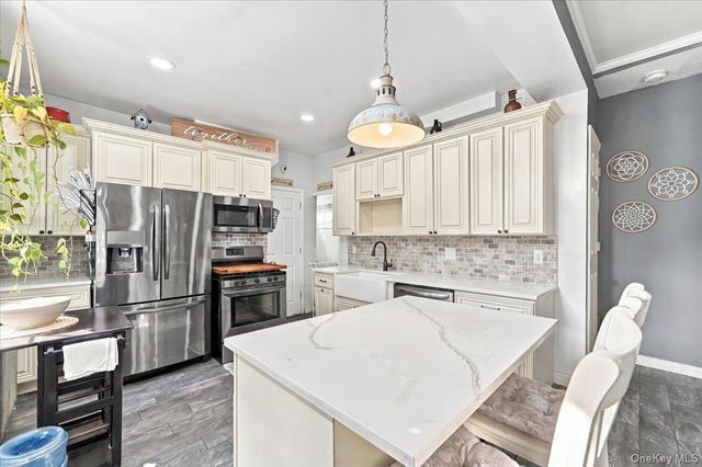 143 Oliver Avenue, Yonkers, NY 10701