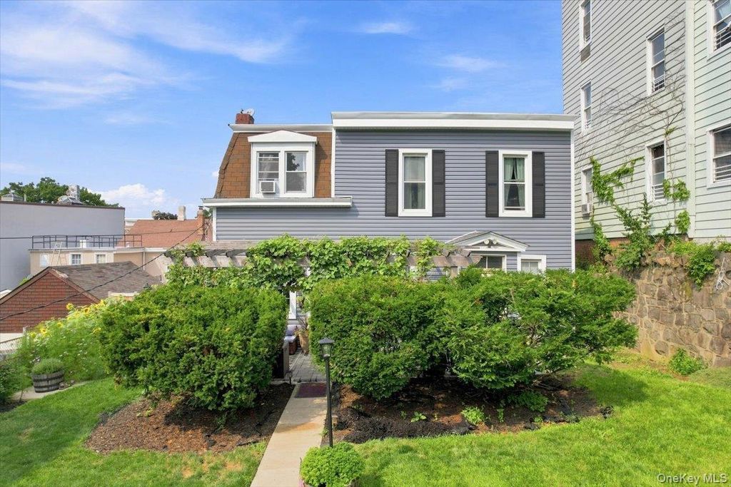 143 Oliver Avenue, Yonkers, NY 10701