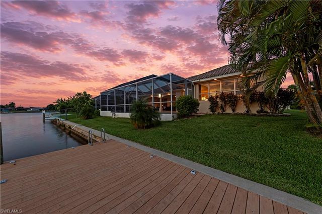 2506 Retunda PKWY W, Cape Coral, FL 33904
