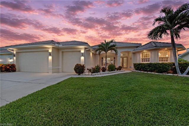 2506 Retunda PKWY W, Cape Coral, FL 33904
