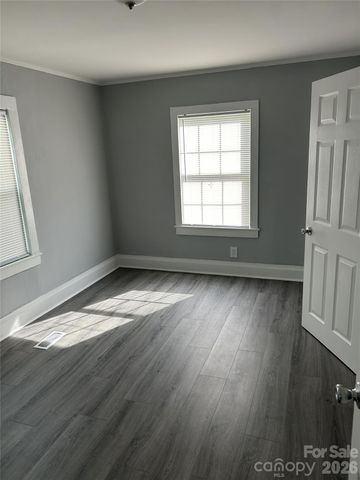 1716 pope Avenue, Gastonia, NC 28052