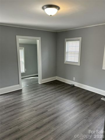 1716 pope Avenue, Gastonia, NC 28052