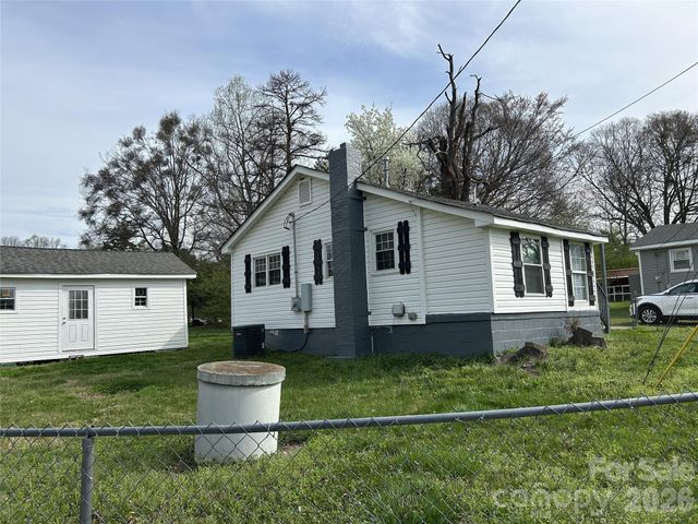 1716 pope Avenue, Gastonia, NC 28052