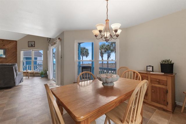 16924 Beachcomber, Galveston, TX 77554