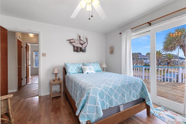 16924 Beachcomber, Galveston, TX 77554