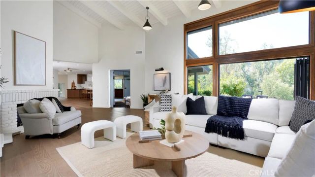 9752 Rangeview, North Tustin, CA 92705