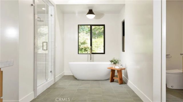 9752 Rangeview, North Tustin, CA 92705