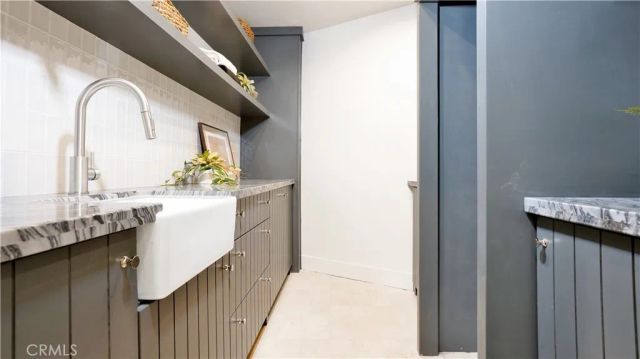 9752 Rangeview, North Tustin, CA 92705