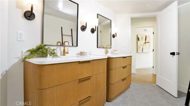 9752 Rangeview, North Tustin, CA 92705