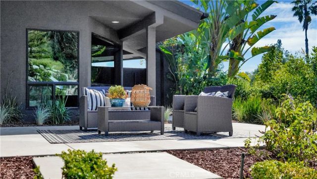 9752 Rangeview, North Tustin, CA 92705