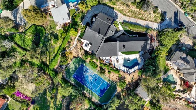 9752 Rangeview, North Tustin, CA 92705