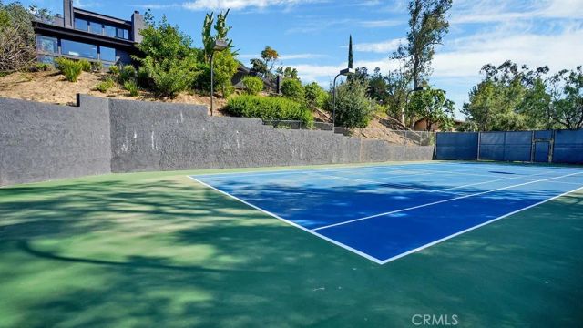 9752 Rangeview, North Tustin, CA 92705