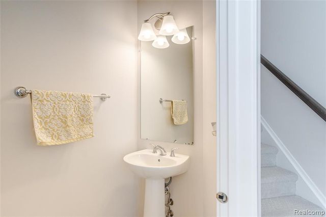 2963 Aughton Road, Ann Arbor, MI 48105