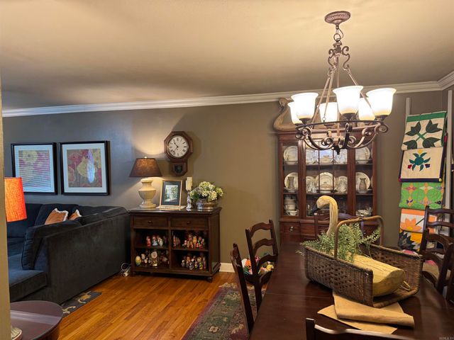 309 W Pine Street, Benton, AR 72015