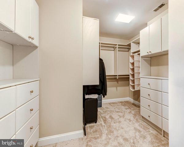 215 SHERWIN RD, Mullica Hill, NJ 08062