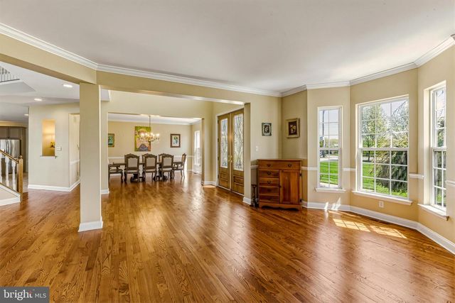 215 SHERWIN RD, Mullica Hill, NJ 08062