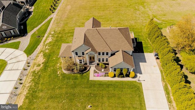 215 SHERWIN RD, Mullica Hill, NJ 08062