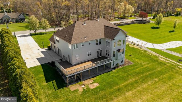 215 SHERWIN RD, Mullica Hill, NJ 08062