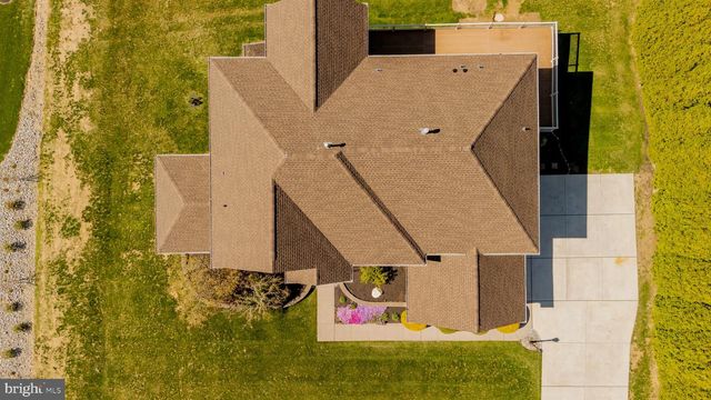 215 SHERWIN RD, Mullica Hill, NJ 08062