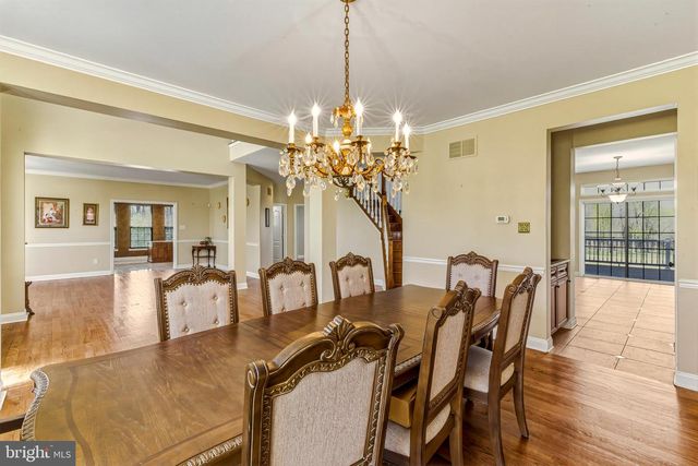 215 SHERWIN RD, Mullica Hill, NJ 08062