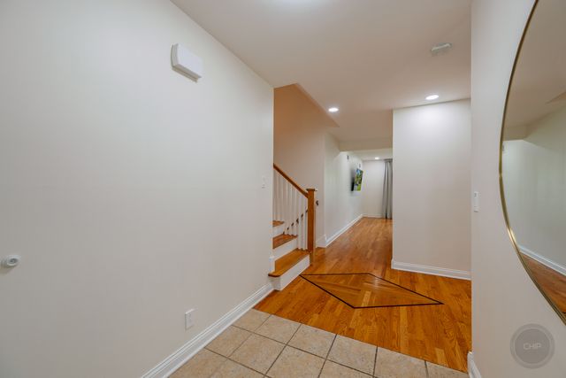 10S220 Alan Road, Naperville, IL 60564